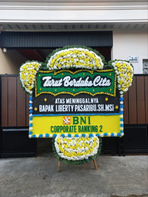 Papan Bunga Duka di Tanjung Pasir